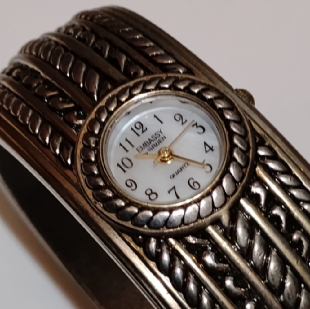 Vintage Silver-Tone Bangle Watch